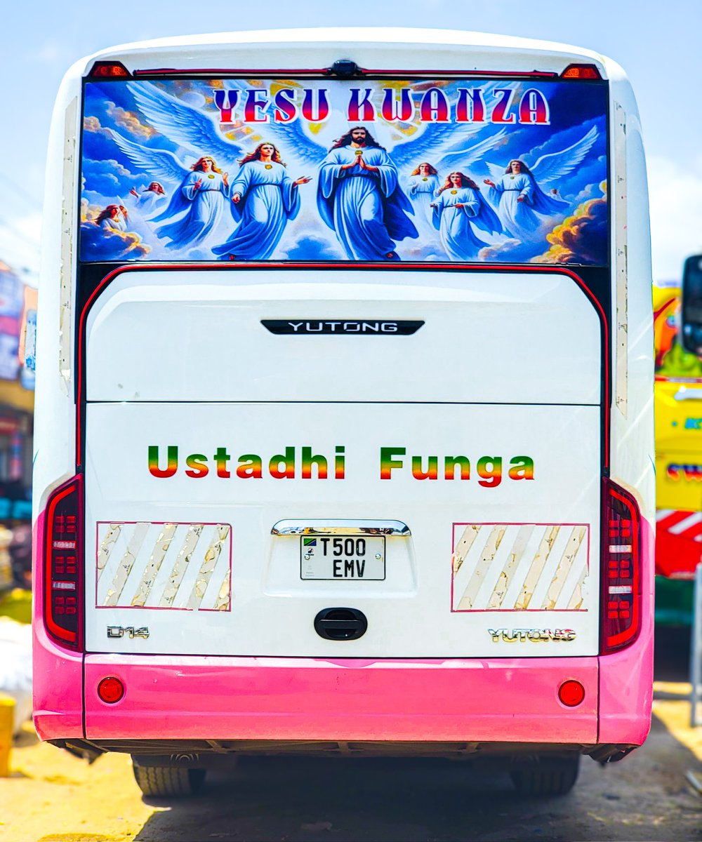 WATU WA MAKONGOLOSI HI 
NAULIZA TUWAPE CHUMA MPYA AU TUWAACHE KWANZA #january  

WATU WA MAKONGOLOSI 🙌🔥📌

Photo by <a href="/sammyblues14/">MR BLUE</a> 📸