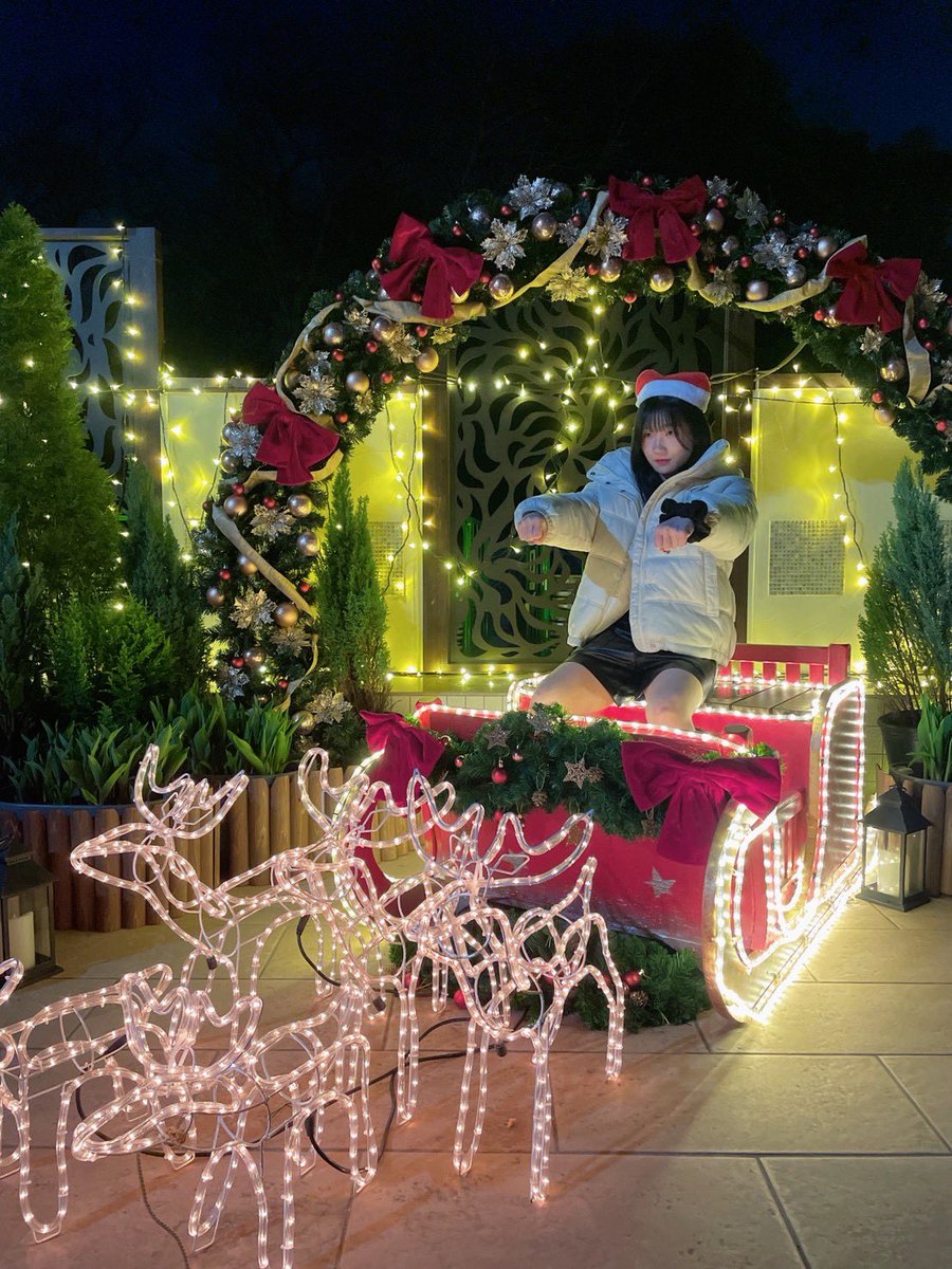 サンタさんは遅れてやってくる……
めりくり🦌

🎅🎅🎅🎅🎅