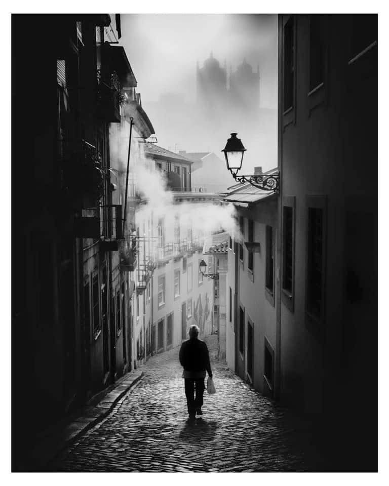 Photo: © João Cabral 
Oporto City, Portugal. 🇵🇹 
instagram.com/peraphotogalle… 
#PeraPhotoGallery