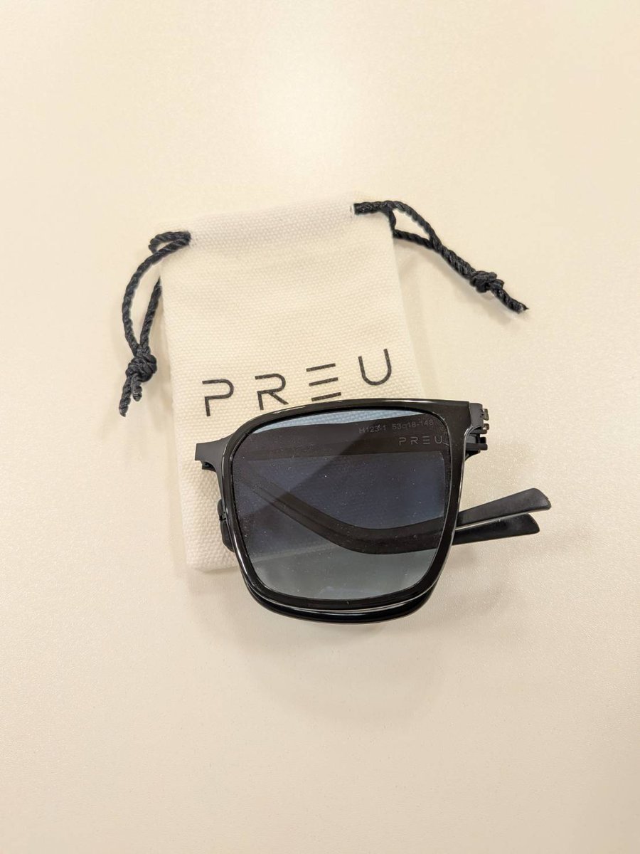 cootina0228's tweet image. コンパクトに折りたためるサングラス
巾着も付いているので持ち運びに便利です
PREU ポケットサングラス 
H-125-1 53Φ
H-123-1, 2 53Φ
#サングラスファクトリー #メガネのシオジリ #PREU