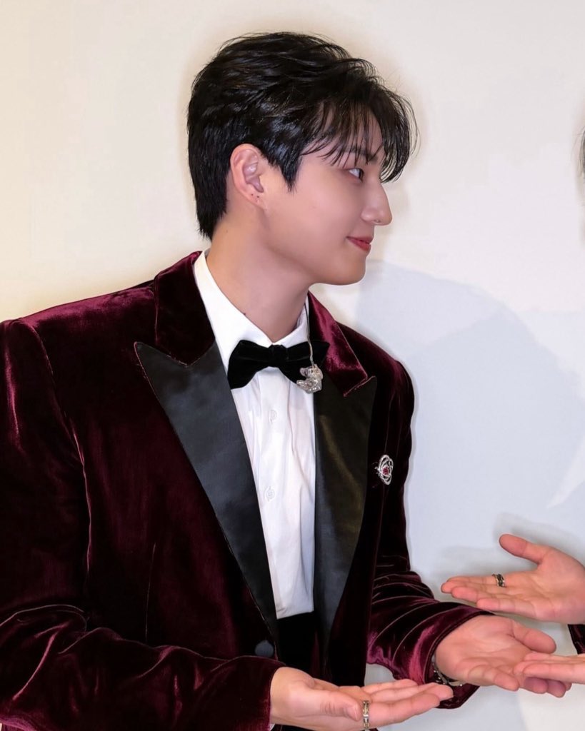 아웃겨..너지금너무기디온이야