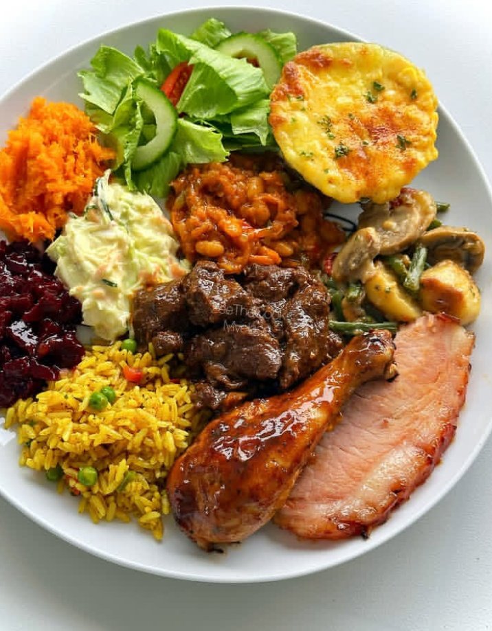 Gazerr67's tweet photo. Which one is the perfect breakfast for Today? https://t.co/TgTKsZc2pv