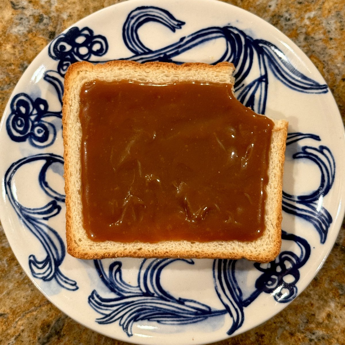 day 24 (&amp; final !!) was caramel with salted butter~ no notes. stunningly salty/sweet: the perfect spread. also, thank you to everyone who has joined me while i’ve been trying all of these jams/spreads, it’s been such a fun month!! 
happy holidays to all~~☆