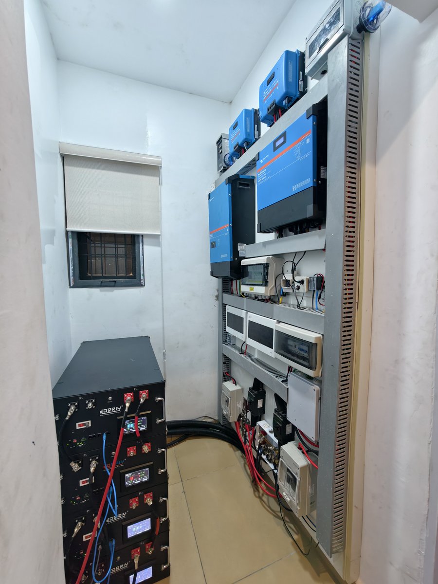 bigbrovar's tweet image. While this is largely true.. we do need a functioning grid in Nigeria. However it is possible to live comfortably and independent of the Nigerian grid. 
One day I will share a story of how I live off-grid as a power user with 5 AC, 3 water heaters, an Electric Oven, Induction…