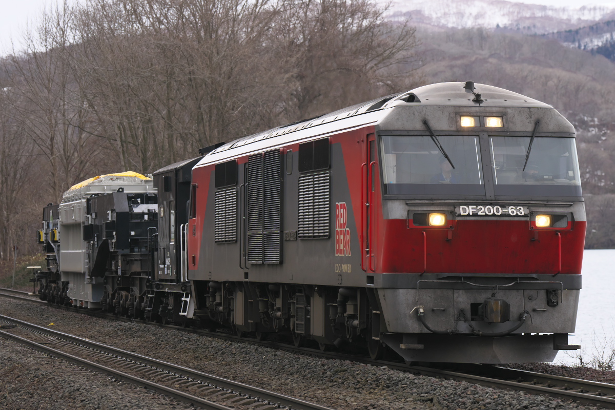 今年を振り返って3月.4月編 雪のセンイチ撮影 2025/3/5 EF64 1001 朝靄