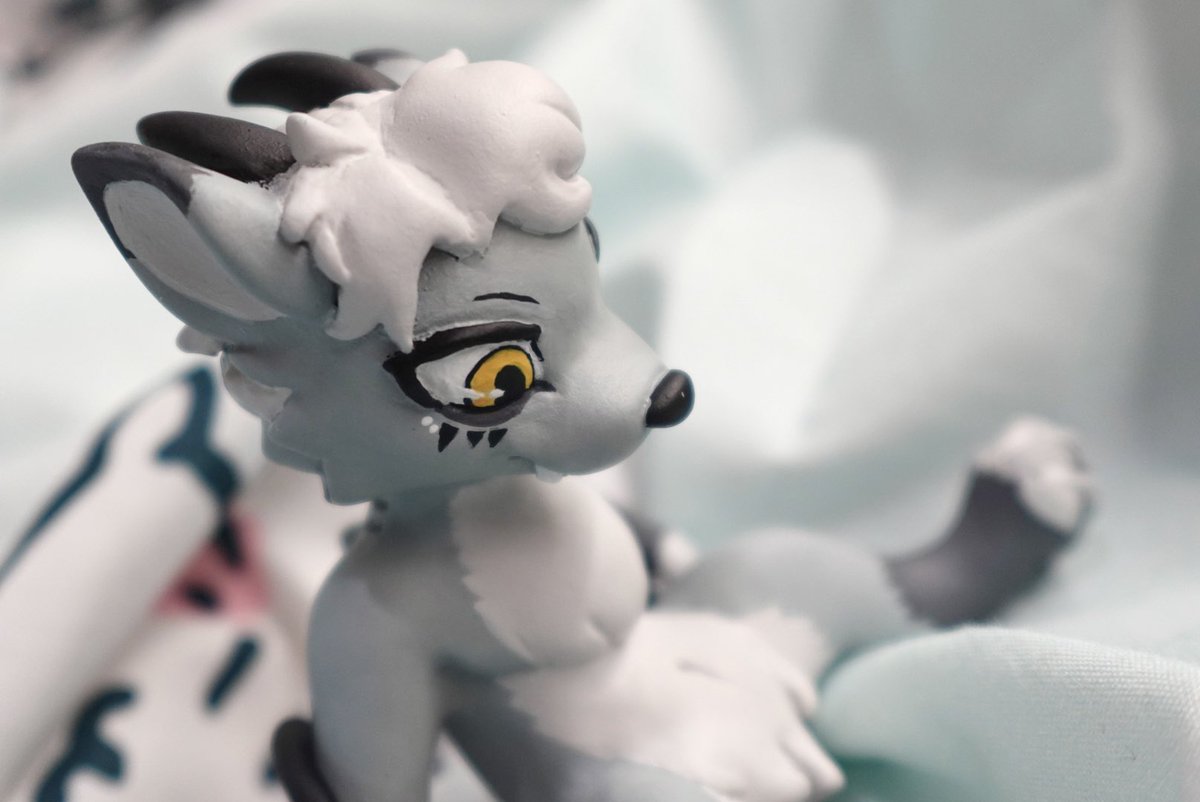 clareMALONG's tweet photo. WIP✂️🐾 https://t.co/eZOll7rv29