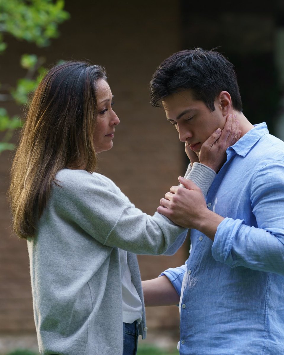 hudsonwupdates's tweet image. Hudson Williams as Shane Hollander (stills) by heatedrivalrycrave.