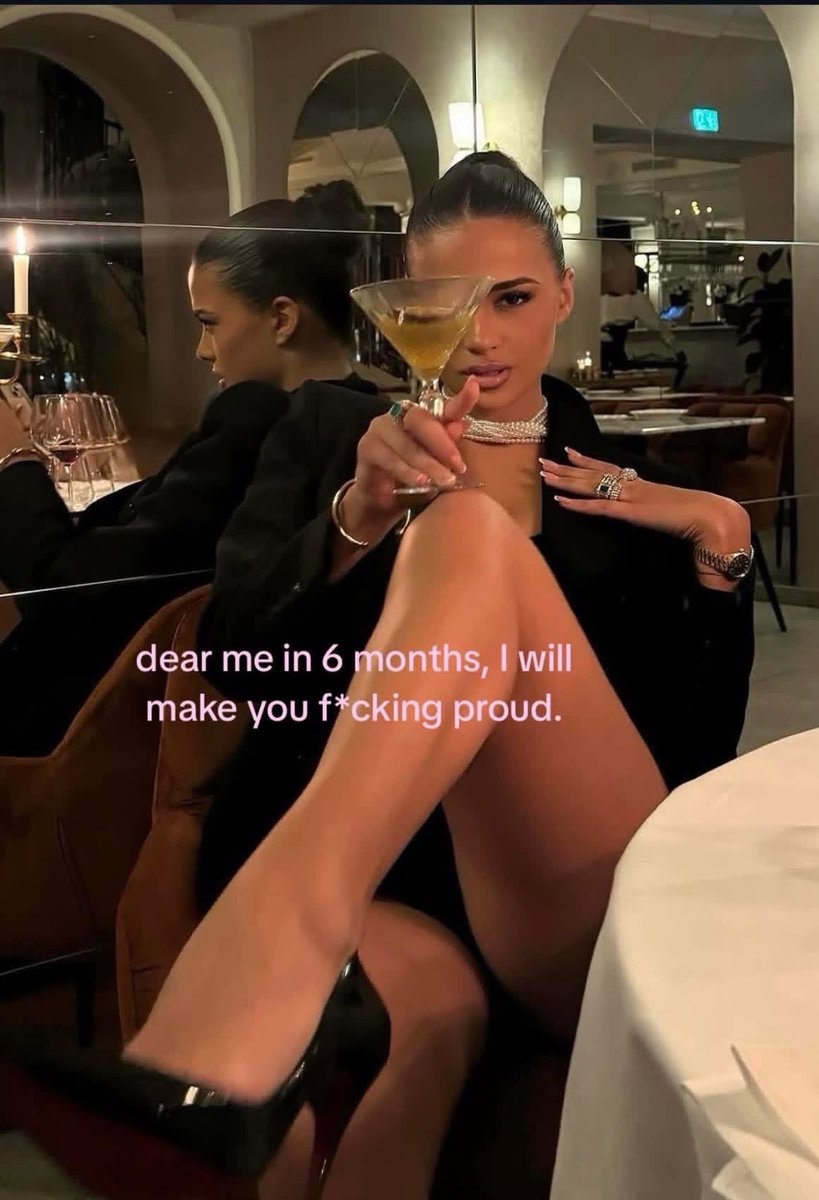 PISCESPRADA's tweet image. 