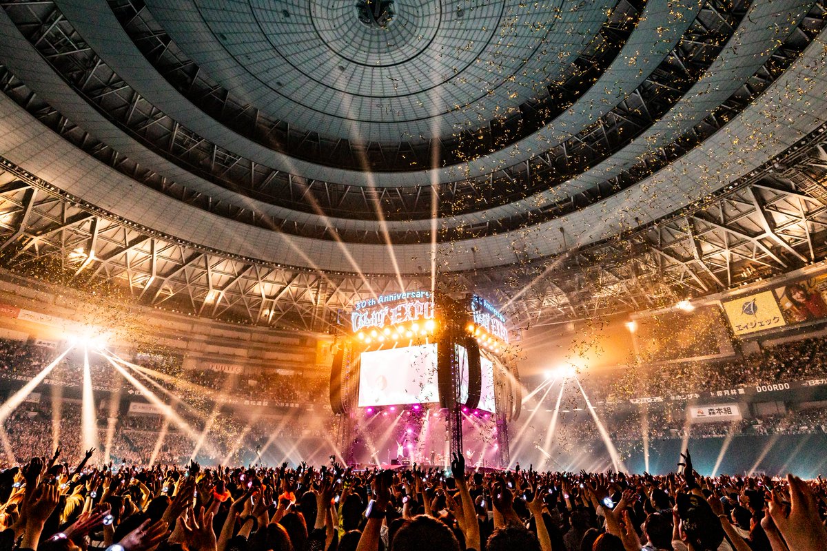 glay_official's tweet photo. #GLAY30th
本当にたくさんの応援ありがとうございました！

来年は全国ホールツアーで、
皆さんの街に会いに行きます✨

充電期間を経て、これからの活動も盛りだくさん🎉

引き続き来年もよろしくお願いします！
皆さま、どうぞ良い年をお迎えください🕊️

#GLAY
#GLAY31st https://t.co/ftRejlkgv0