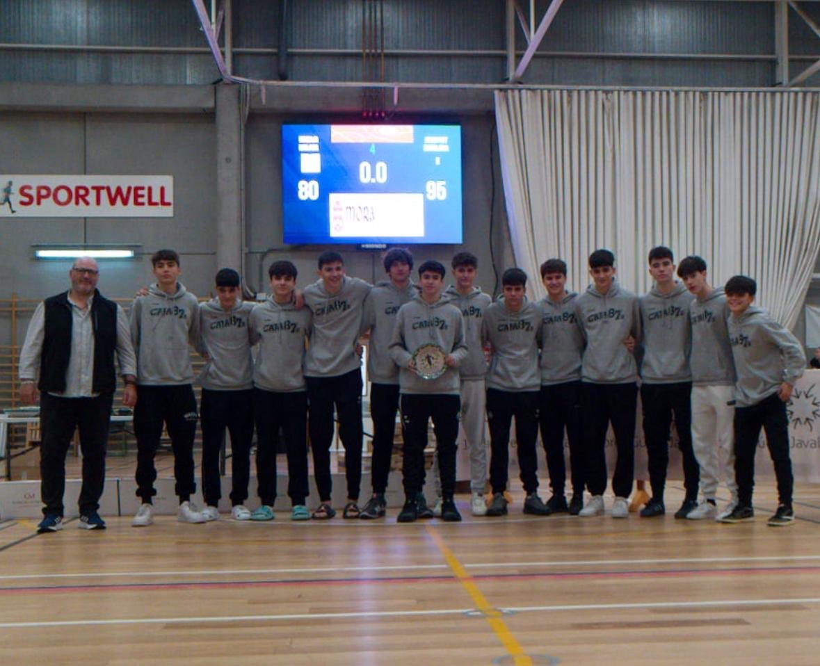 🏀 Nuestro equipo cadete 2011 ha finalizado el torneo Tocando las Estrellas de Teruel en séptimo lugar tras disputar cinco partidos en tierras turolenses con tres victorias ante grandes rivales. 

Un gran aprendizaje de alto nivel. ¡Gran trabajo, chicos! ❤️💚