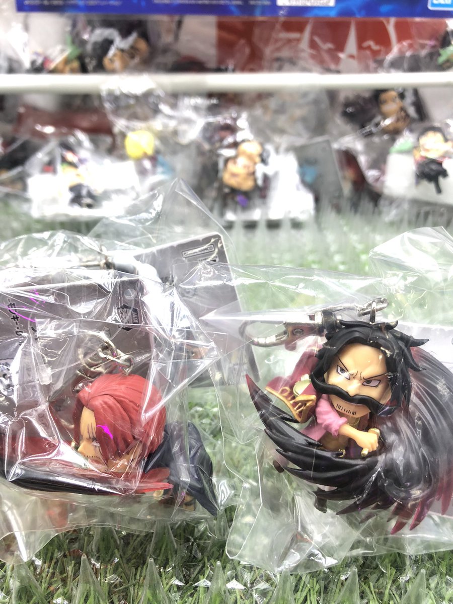 ワンピース フィギュアキーホルダーが入荷していまーす‼️ ルフィ×2