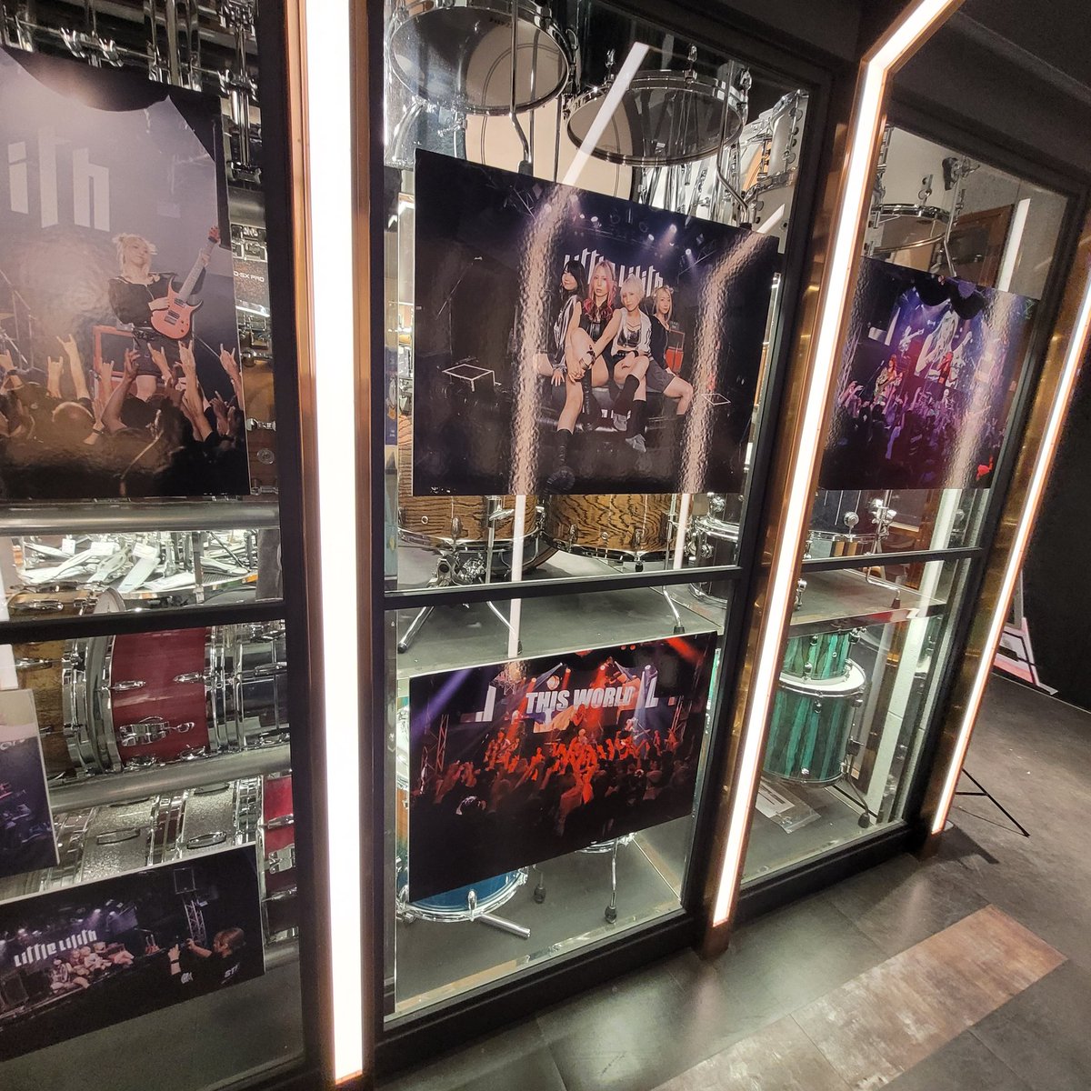 Leerzeichen03's tweet photo. I was at the Little Lilith photo gallery today. Very excited for my first Little Lilith concert in two days!!! ❤️‍🔥🎉Also, picks acquired :p
#LittleLilith  
#12月はリトリリ月間 https://t.co/DqgUyV12VG