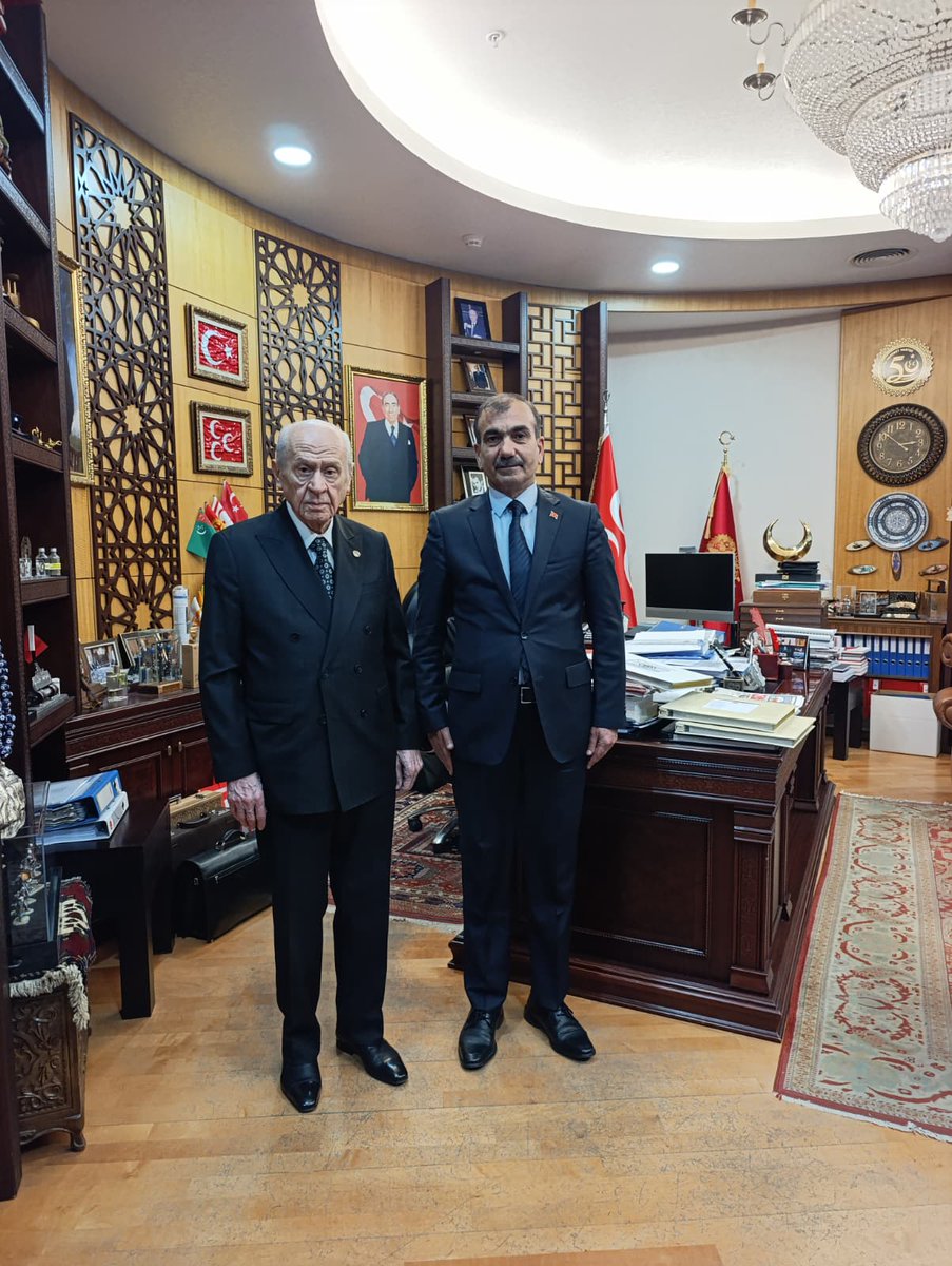 yuregirmhp's tweet photo. Türkmen Beyimiz, evladı olmaktan onur duyduğumuz Liderimiz Devlet Bahçeli Beyefendi’yi ziyaret ederek emir ve talimatlarını aldık. 

MHP Yüreğir İlçe Başkanı
Ayhan Bulan https://t.co/GITiIxcEd3