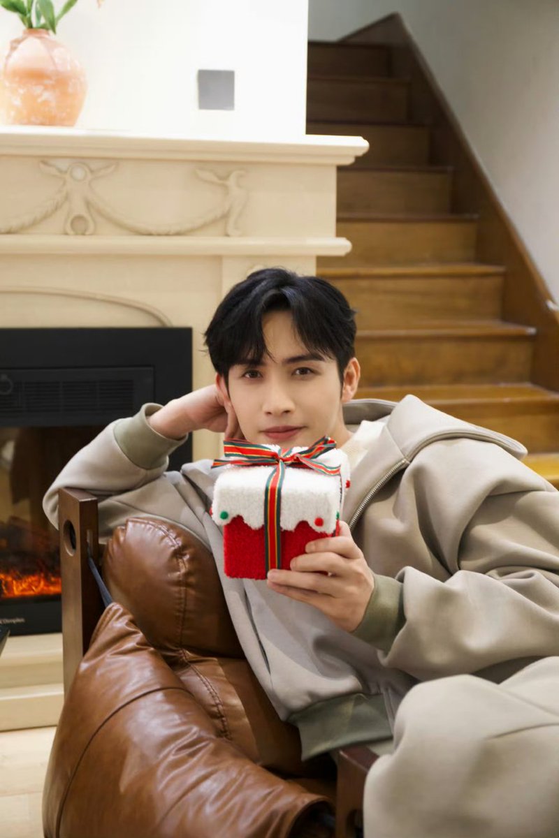 祖彬作極上人物根付 17g 東Y7-0929⭐︎2F 祖彬作極上人物根付 17g 東Y7