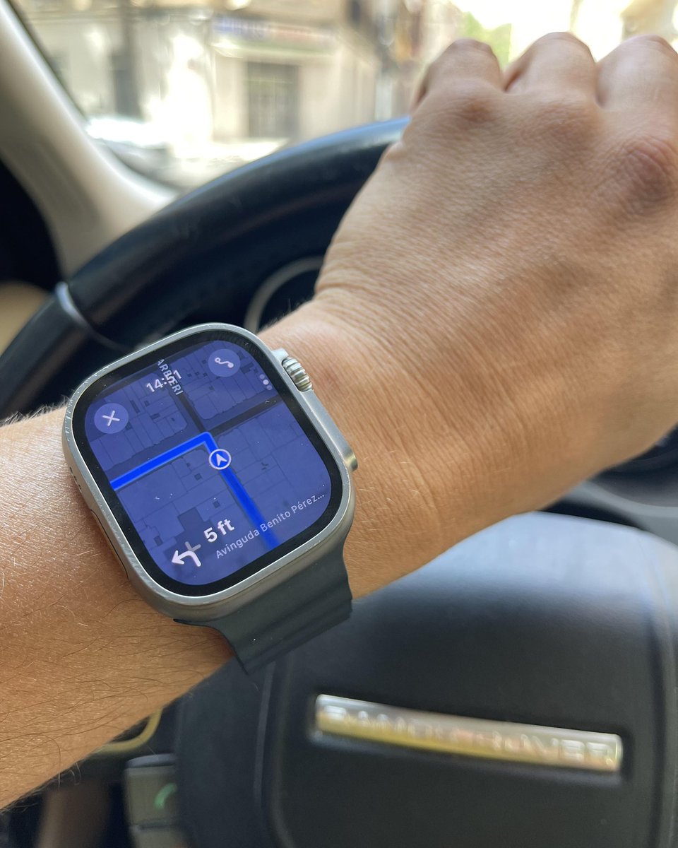 TheAppleDesign's tweet photo. Navigation with Apple Watch is super underrated https://t.co/D1SQxNfGsp