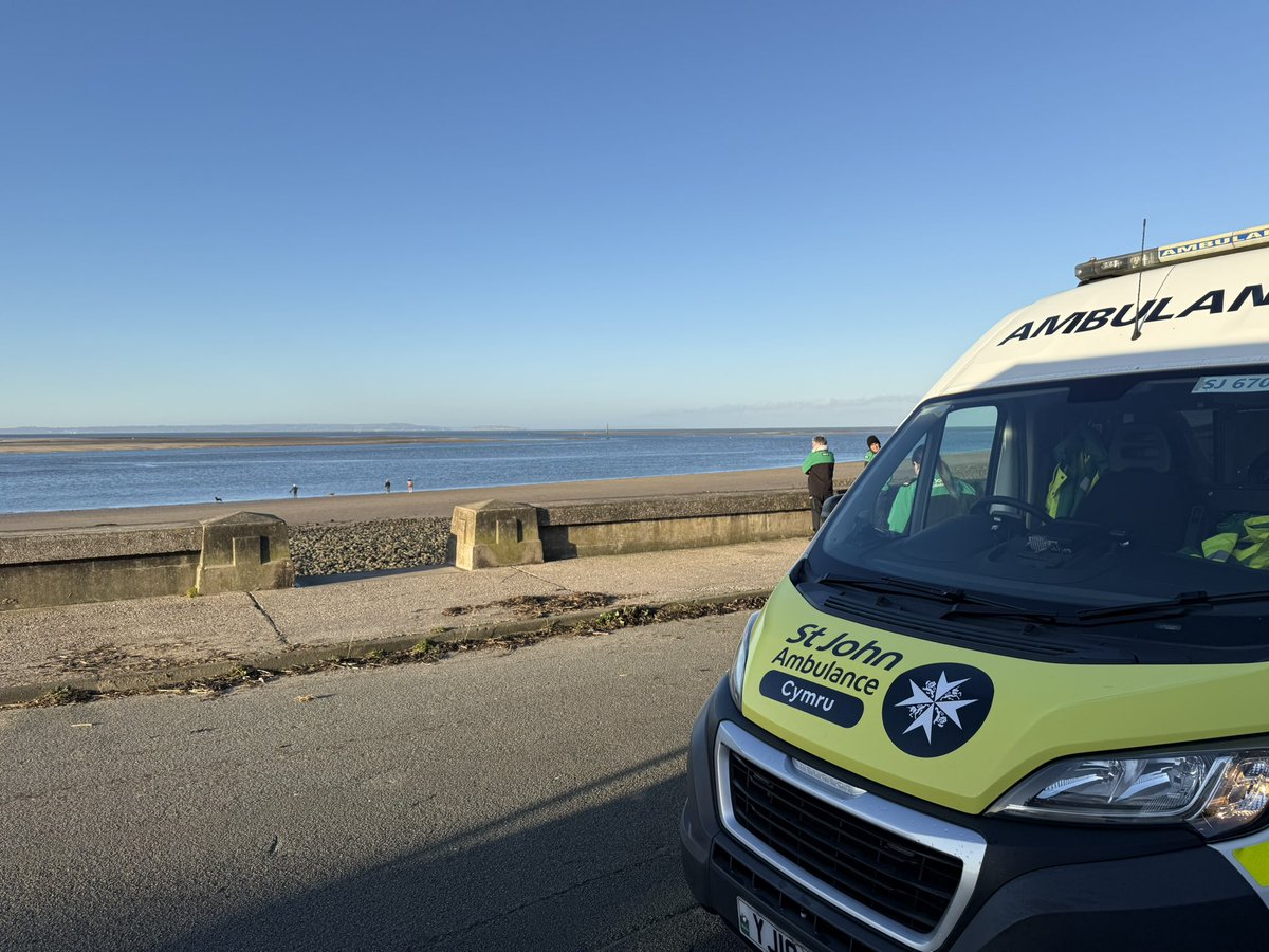 St John Ambulance Cymru - North Wales tweet media
