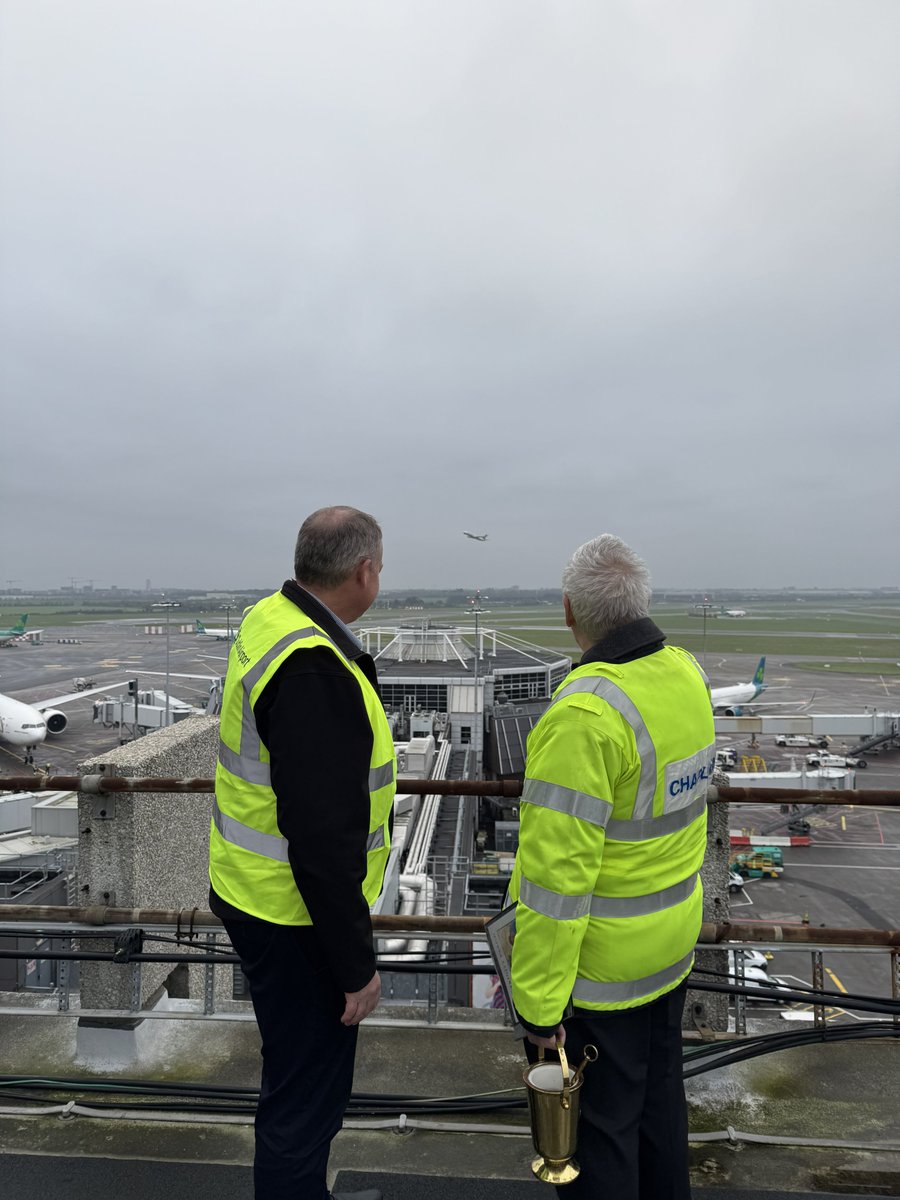 DublinAirport's tweet image. We were delighted to host Father Martin Noone, chaplain of the Dublin Airport church, this week for an annual blessing of the planes event.

Father Martin was joined by members of the airport team as we look ahead to another year of safe operations at Dublin Airport ✈️