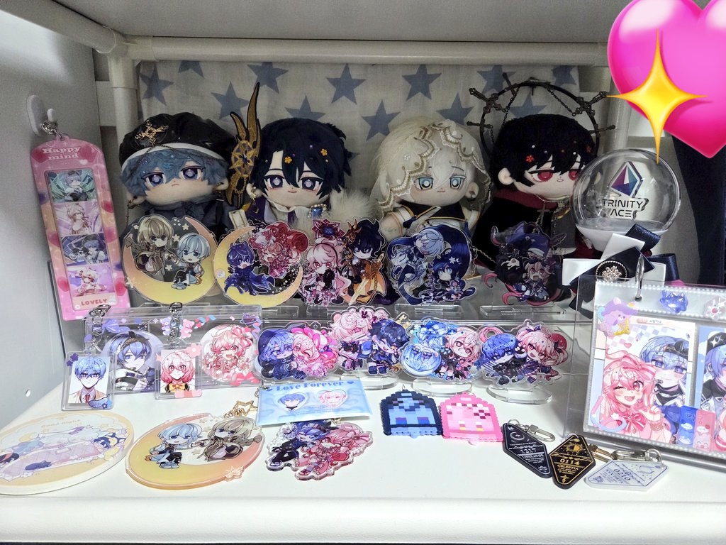 이번년도에 만든 노아라비 굿즈존도 연말정산~