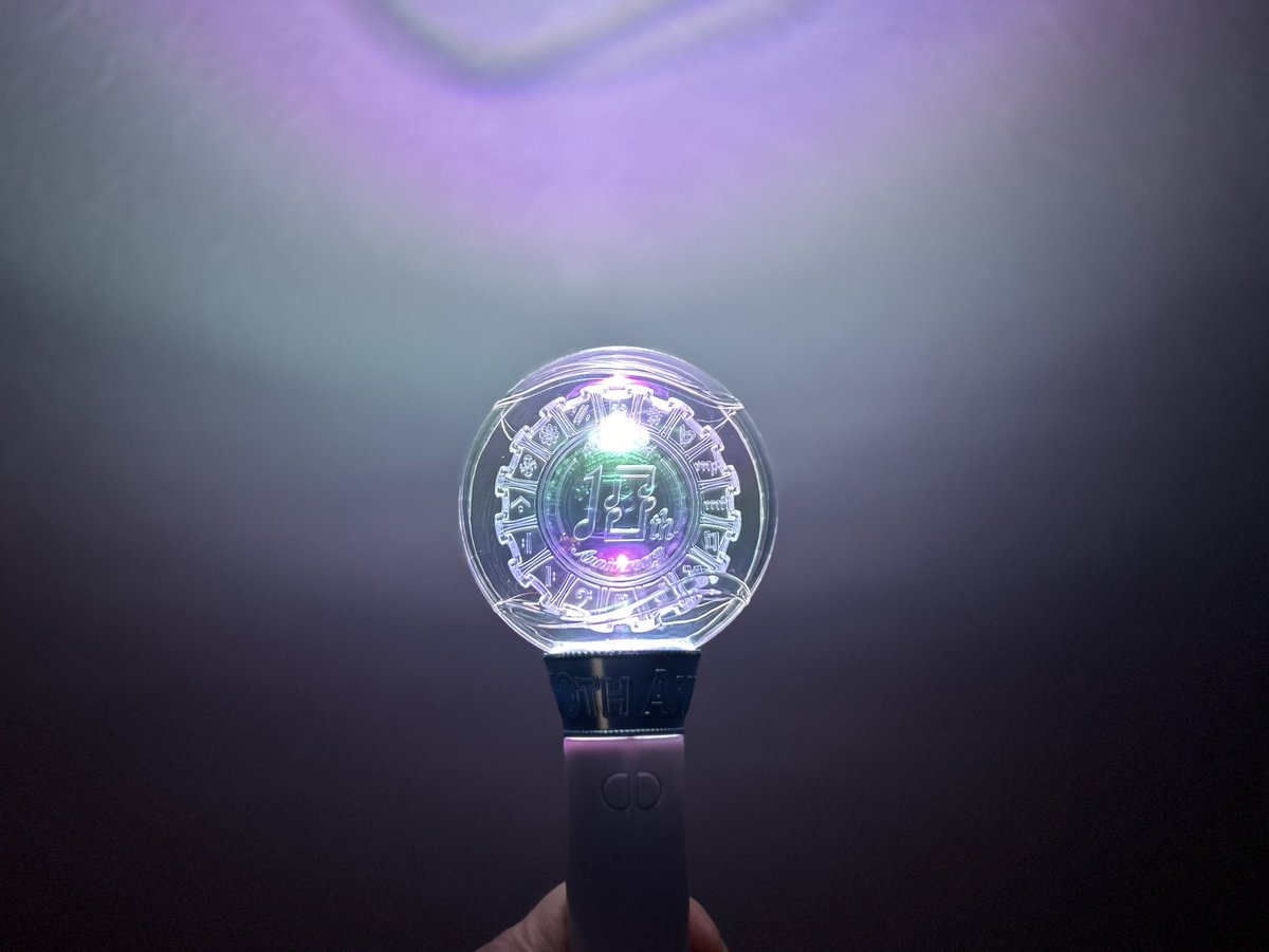 マネさんたちー！！！ アイナナ10周年イベントのペンライト