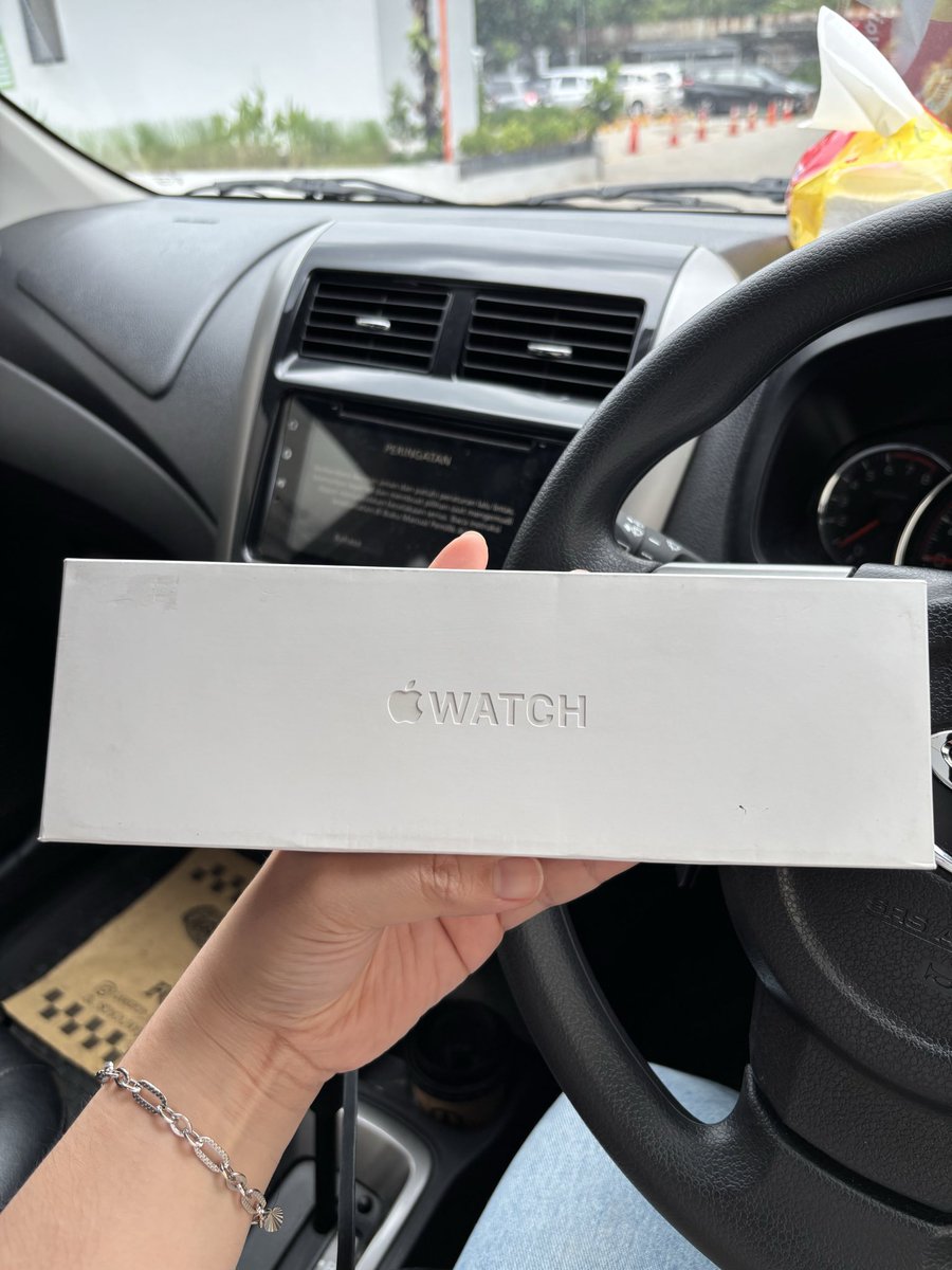 nakeeyeah's tweet image. WTS BNIB apple watch series 10 42 mm natural Ti stn gray (inter)

💵 : Rp5.400.000

boleh nego yaaa
dijual karna tidak terpakai

masih baru dan segel🙌🏻

boleh DM untuk nanya2 yaa🫶

Thank youu