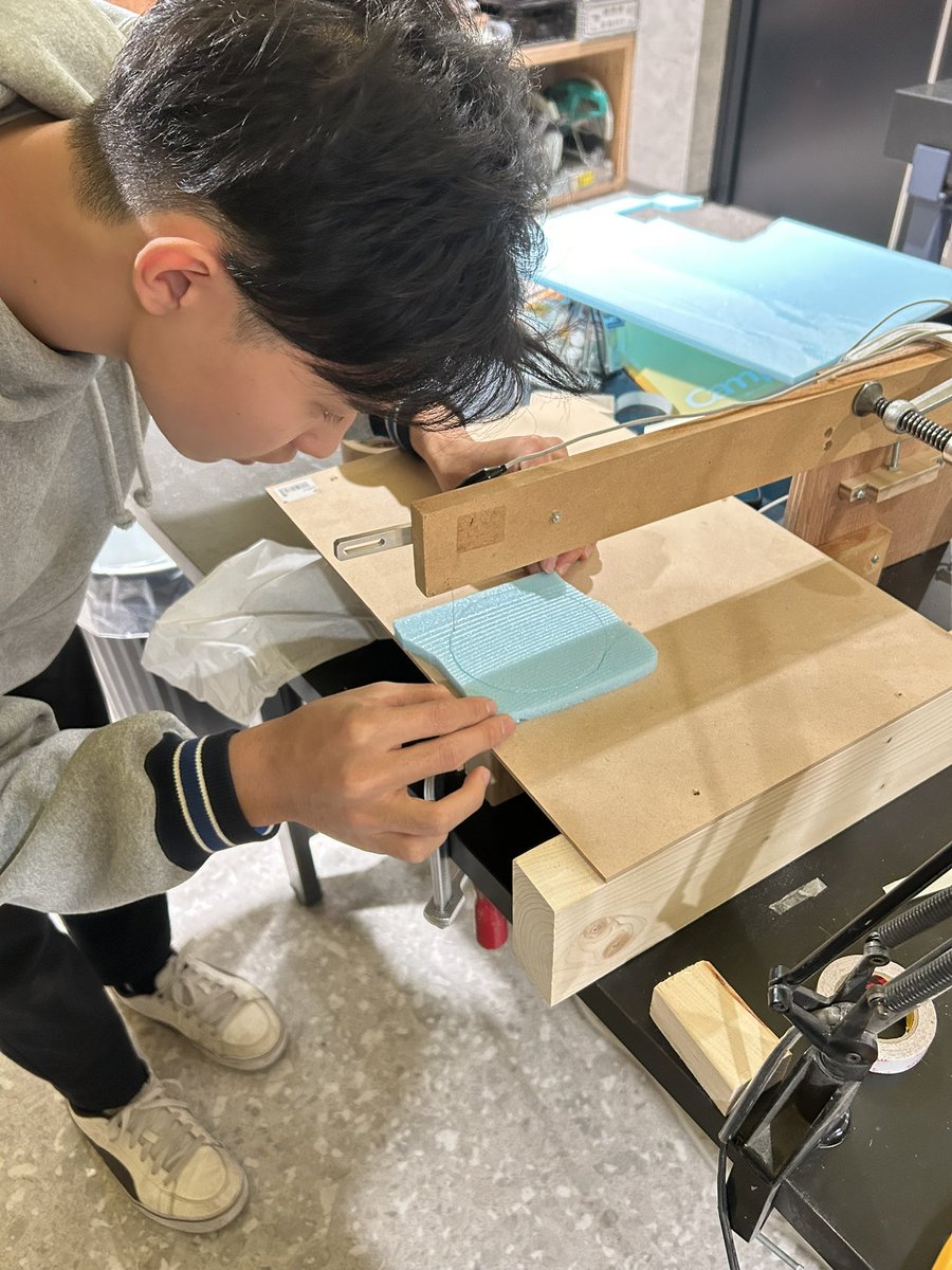 リブ切り台･プロトタイプ