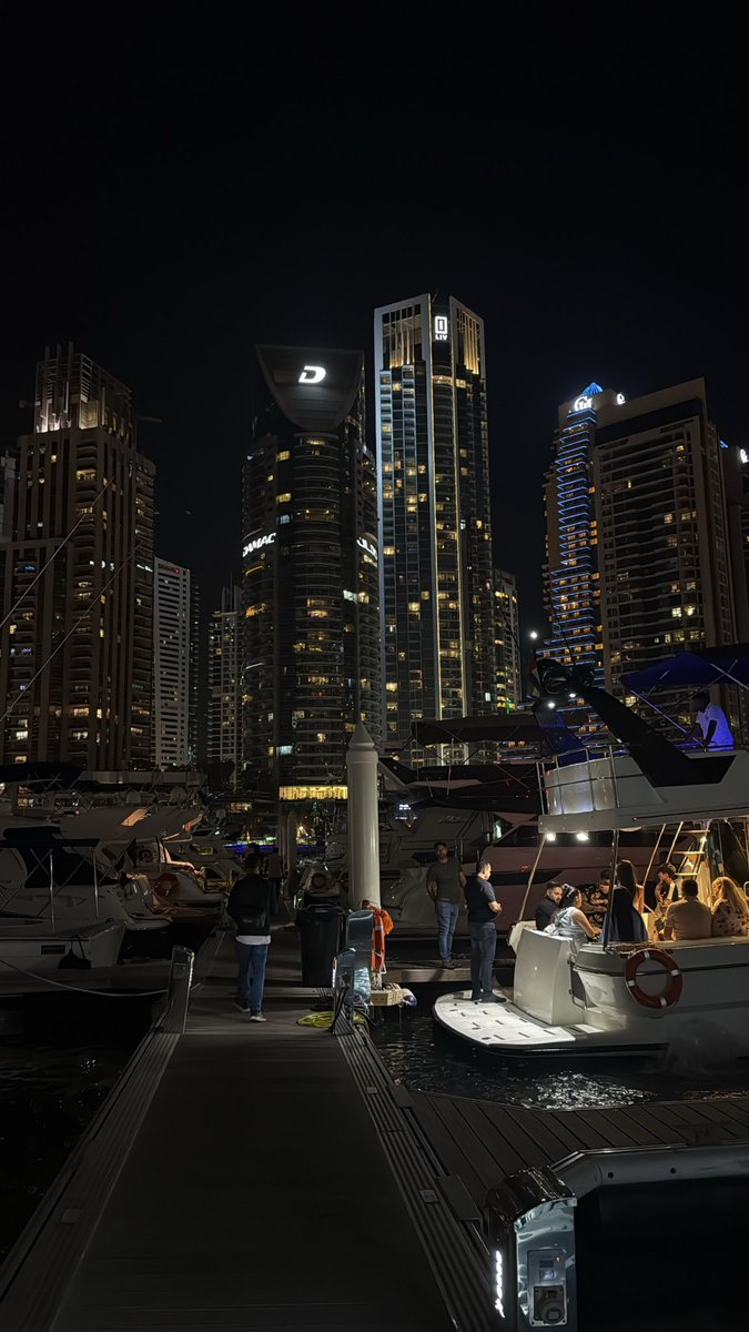 DPTLayan's tweet image. December randoms✨✨