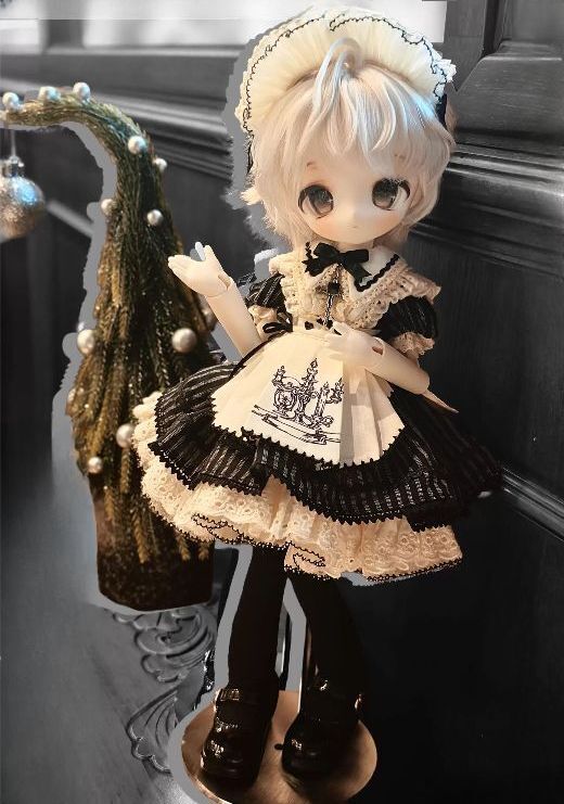DOLKSTATION's tweet photo. 【お知らせ】鹿鹿自制より
愛らしい30cmドール「NARUHA」が新登場！

➡️https://t.co/FEytMU8UDE

大きな垂れ目がやさしい印象のドール本体セット。
幅広いメイク、お洋服を楽しめる万能な造形が魅力です。

ヘッドやボディは、単品受注もございます♪ 
受注は2026.1.5.(月)朝9時まで！ https://t.co/5bfBkAPs9C
