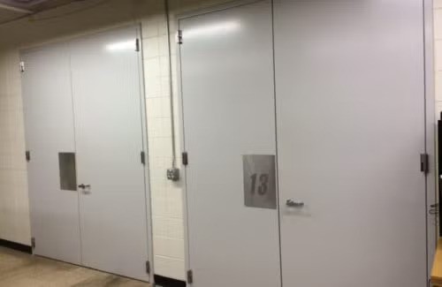 noiseproblems's tweet photo. As an acoustic door supplier, #Krieger brings to you doors that are inclusive of hinges, seals and a threshold, offering assured performance with test data that can satisfy the criteria of demanding performance.

Check it now - https://t.co/KDPUtr9MM7

#AcousticDoorSupplier https://t.co/KURxcPrVoj