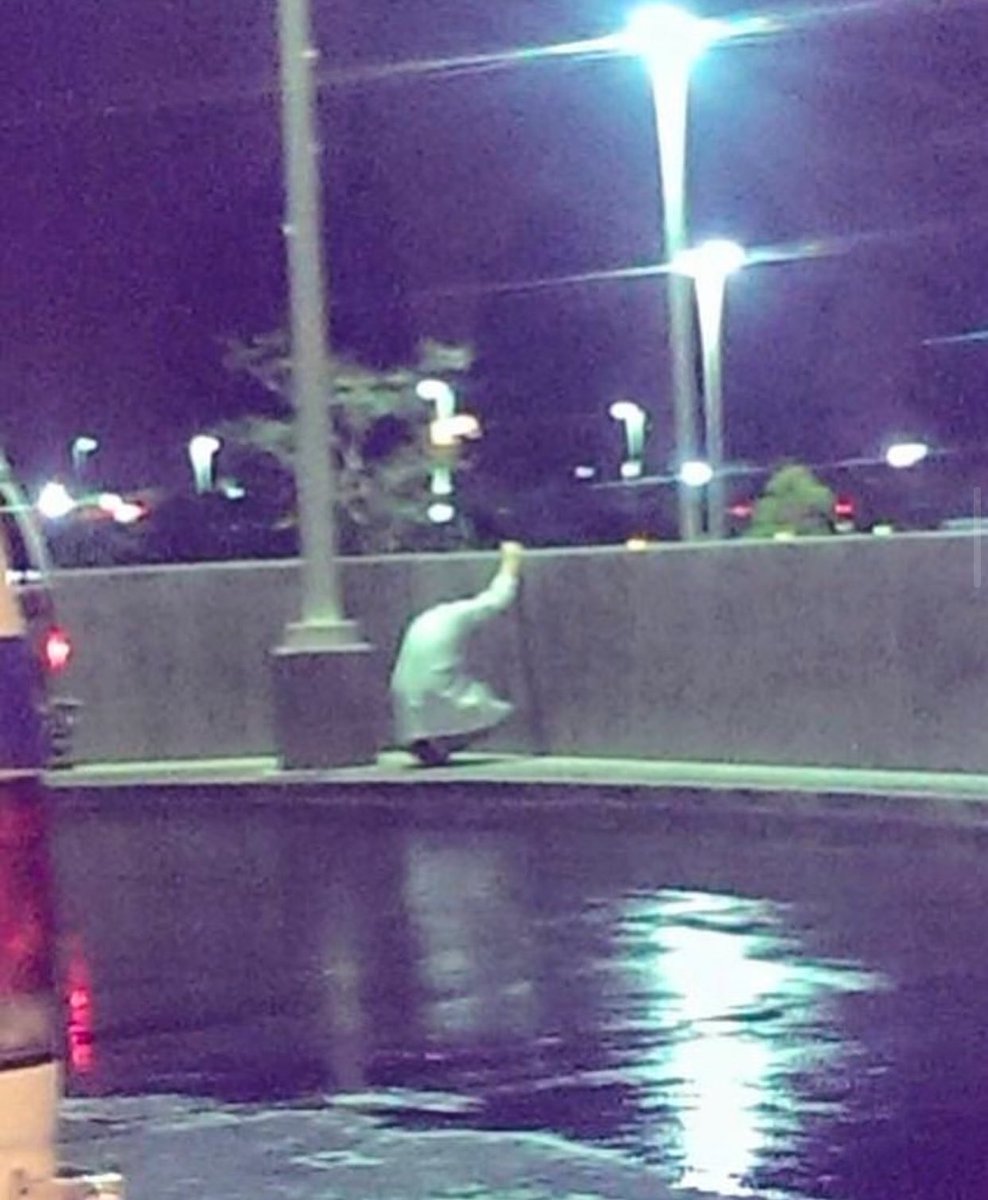 Sage_medics's tweet photo. Heart-wrenching photo of a doctor crying behind a hospital after not being able to save the life of a 19 year old boy. 💔

Outside of a Southern California hospital, an ER doctor is crouched down against a concrete wall grieving the loss of his 19-year-old patient. A paramedic snaps a photo of the tender scene.

Minutes after the photograph, the doctor returns to work “holding his head high.”

This photo doesnt identify the doctor in photo, but it definitely shows the side of the medical field you never see.

It contains so many life lessons.
The photographer captures a poignant moment in a stoic profession that trains doctors to remain professionally distant. The voyeuristic photo reveals the emotional reality of doctoring and a side of physicians that people don’t usually see while uniting us all in our common humanity.

Unexpected death is universally heartbreaking.
One ER doctor writes “When it comes to our work, nothing is harder and I mean nothing than telling a loved one that their family member is dead. Give me a bloody airway to intubate. Give me the heroin addict who needed IV access. Give me the child with anaphylaxis. But don’t give me the unexpected death. . . . We can only do so much, and we can only hope to do our best. But it’s that moment, when you stop resuscitation, and you look around, you look down at your shoes to make sure there’s no blood on them before talking with family, you put your coat back on and you take a deep breath, because you know that you have to tell a family that literally the worst thing imaginable has happened. And it’s in that moment that I feel. And I feel like the guy in this picture.”

In medicine, crying is unprofessional. That needs to change now.
This photo honors a man for having the courage to cry. It shows the side of physicians that people don’t usually see while uniting us all in our common humanity.