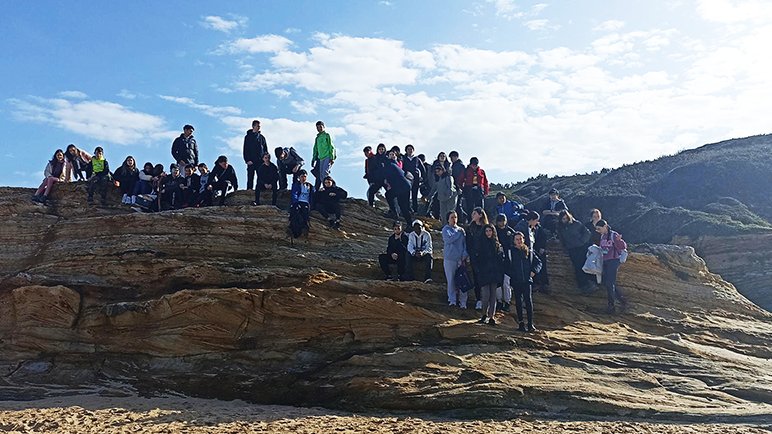 Estudiantes de 2º de ESO del <a href="/IESAPico/">IES Alberto Pico</a> de #Santander participaron en varias actividades del Centro de Educación Medioambiental (#CEAM) de Viérnoles y viajaron a Santo Domingo de Silos y Covarrubias en una apuesta por combinar ocio y aprendizaje interaulas.org/actualidad/ies…