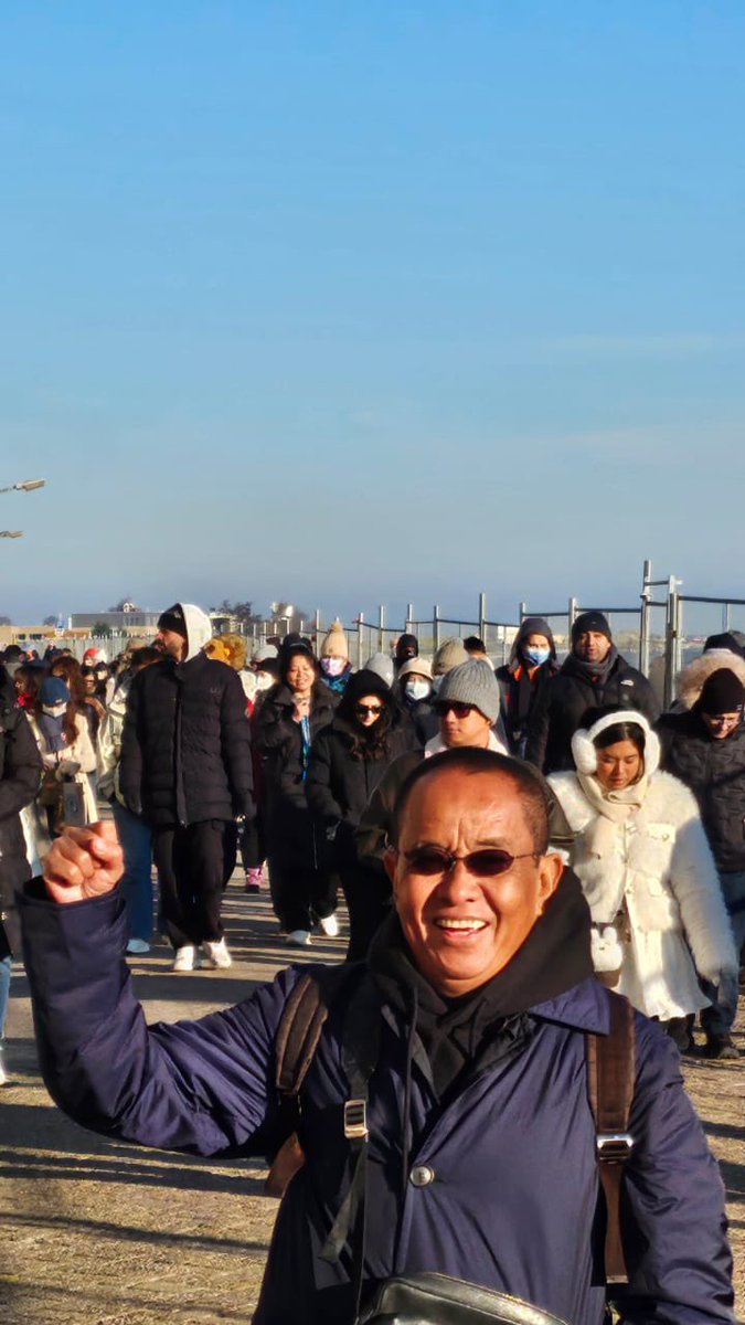 msaid_didu's tweet image. Ayo gabung.
Gerakan Merebut (kembali) Kedaulatan Rakyat (GMKR) dari Oligarki.