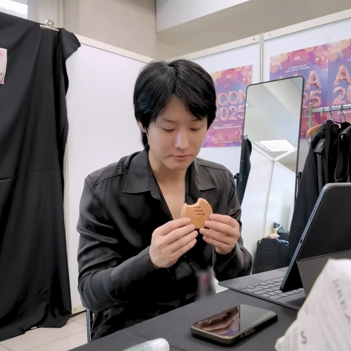 눈으로 먼저 시식 (1초)