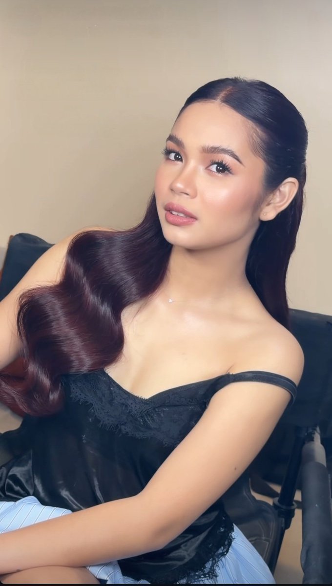 babykols's tweet photo. 22 looks good on you @kolettemadelo! Ano kayang ganap ng baby natin sa kanyang birthday😍

HAPPY BIRTHDAY KOLETTE https://t.co/Kn4ILZxIqX
