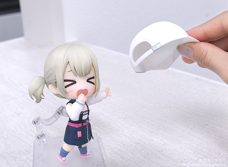 📝️　新商品ブログ　📝

「ねんどろいど 小豆沢こはね」をご紹介♪
📖goodsmile.link/OjlKJp

グッスマ公式ショップにてご予約いただくと、特典として《　特製台座　》をプレゼント✨️

ご予約は2026年1月7日（水）まで🎶
#プロセカ #ねんどろいど