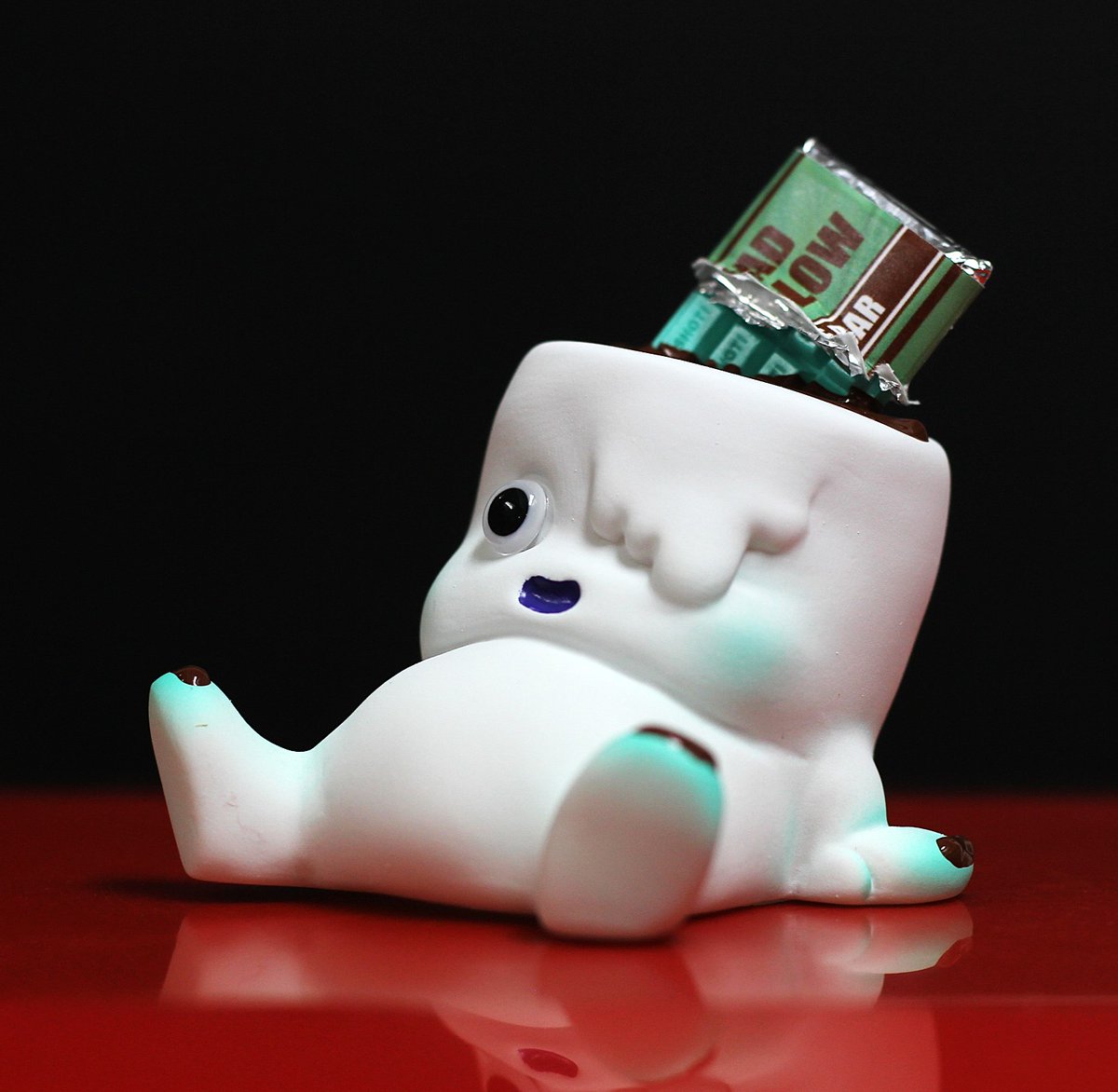 Living Dead リビングデッドマシュマロ 赤 ソフビ 2026年最新