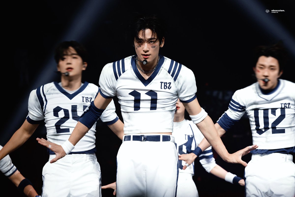 ๐ผ๐ฏ๐๐ฒ๐๐๐ถ๐ผ๐ป. tweet media