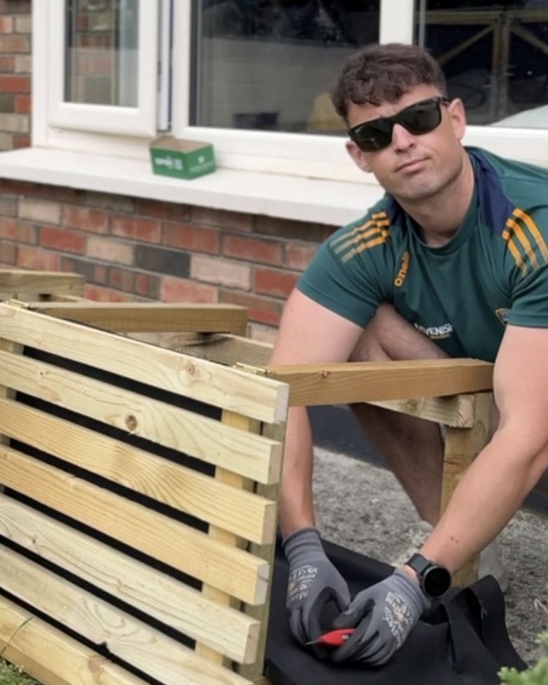 HotTradies's tweet image. Irish tradie doing his thing
#Tradie #Builder #Irish #MirrorSelfie #Gay

IG jay26oneill