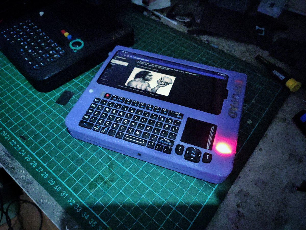 dhocnet's tweet photo. bergabung dengan https://t.co/z86GQlPNQv

~ #haplaycomputer #haplaytypopad #cyberdeck #upcycle https://t.co/okd30Poz91
