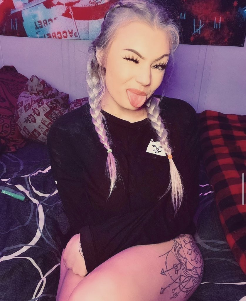 obey_snow's tweet photo. https://t.co/hlCunDT6I7