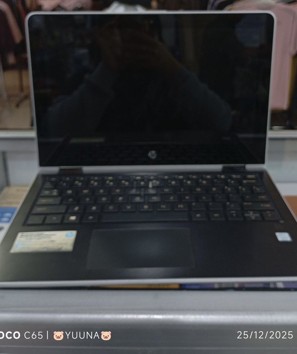 heyqueenbooster's tweet photo. Bantu papa yang kebetulan buka toko laptop.
WTS laptop HP X360 11-AD107TU
Memory 4 Gb , SSD 256 gb, touchscreen 11.6 inch, kondisi mulus, microsoft original bekas pemakaian pribadi
Harga Rp 3.750.000 bisa nego
Dom bekasi
#wtb #zonauang #wtblaptop #wts https://t.co/oXYzjDIPDI