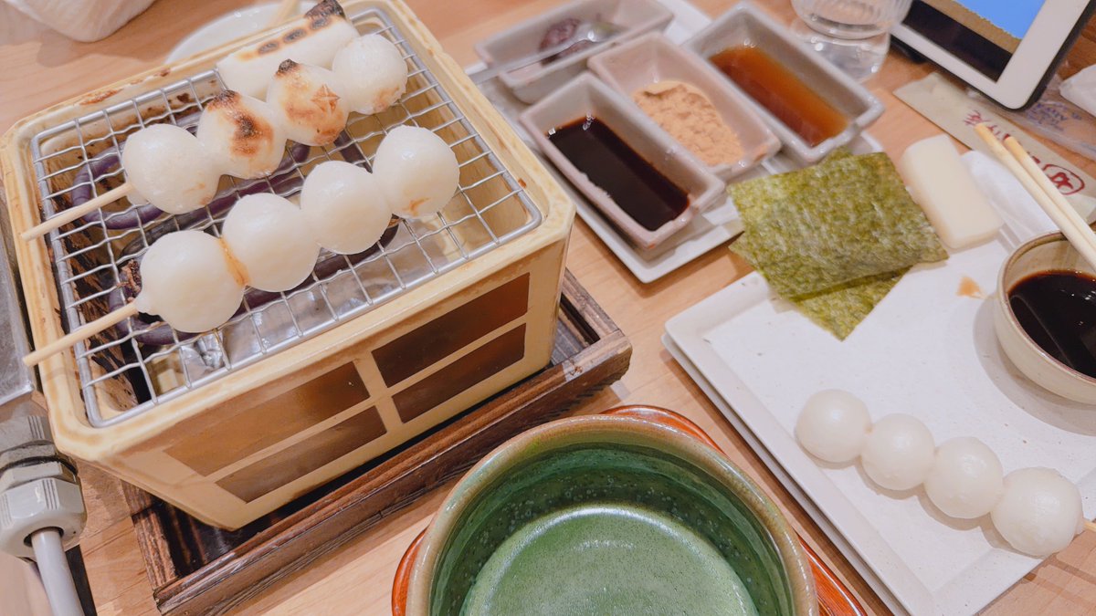 念願のおかげ庵 🍵

おだんご焼くの
たのしいし美味しいㅜ  ̫ ㅜ🤍🤍