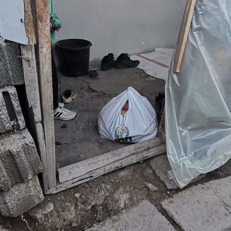 Ağrı İHH, yetim ve ihtiyaç sahibi ailelere gıda yardımında bulundu.

İyilik, kapıları çalmaya devam ediyor. 💚