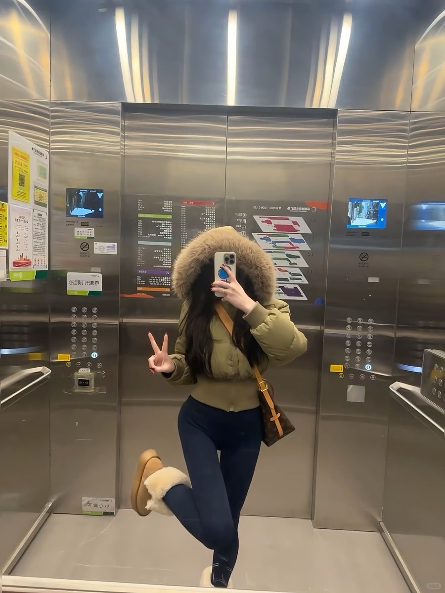 #苏州 22 女大 颜值身材都在线，要求对方卡经济或卡建模或能提供情绪价值，至少有一项能满足，合适可长期，