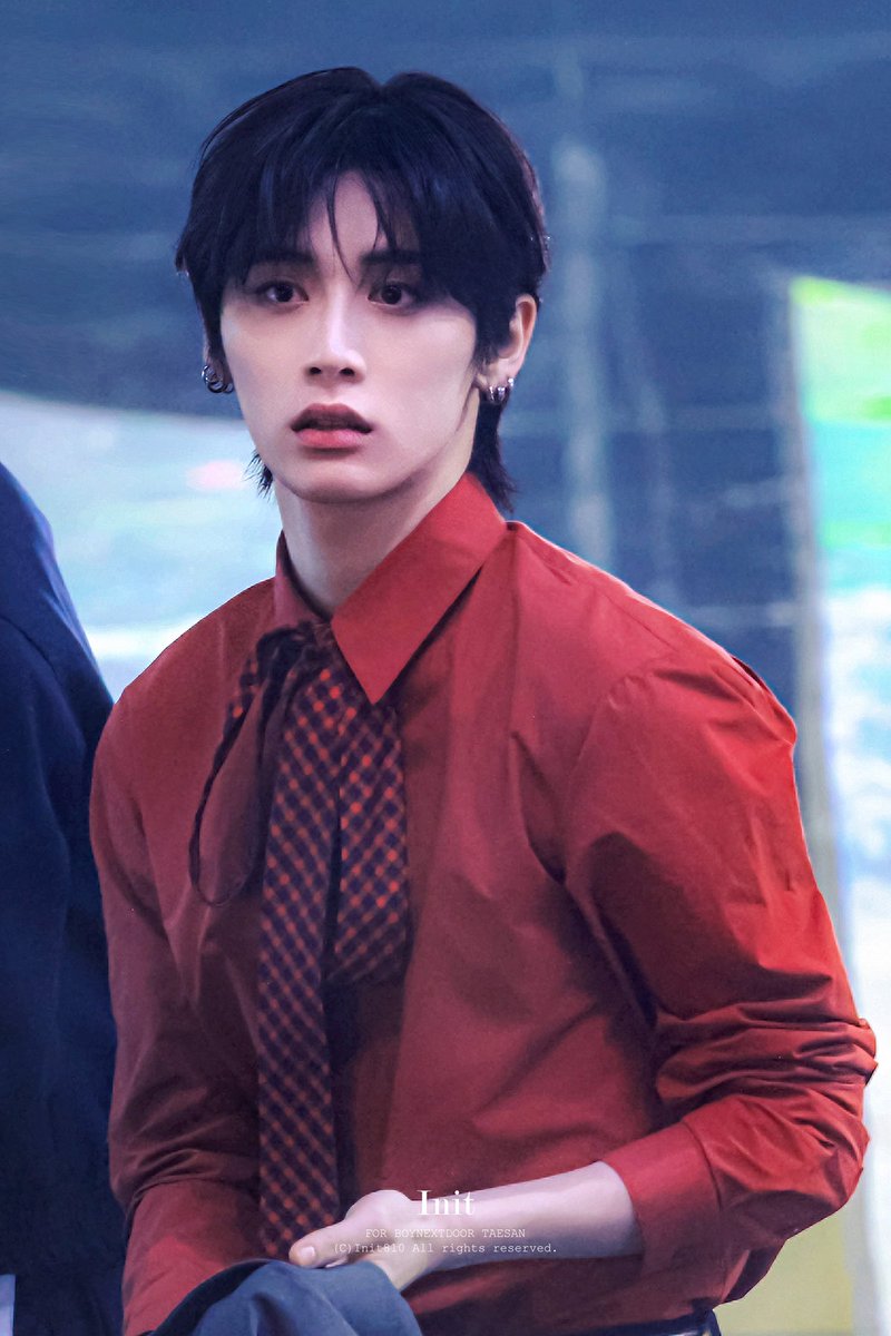 Init810's tweet image. 251225 가요대전♥️

#BOYNEXTDOOR #TAESAN
#보이넥스트도어 #태산