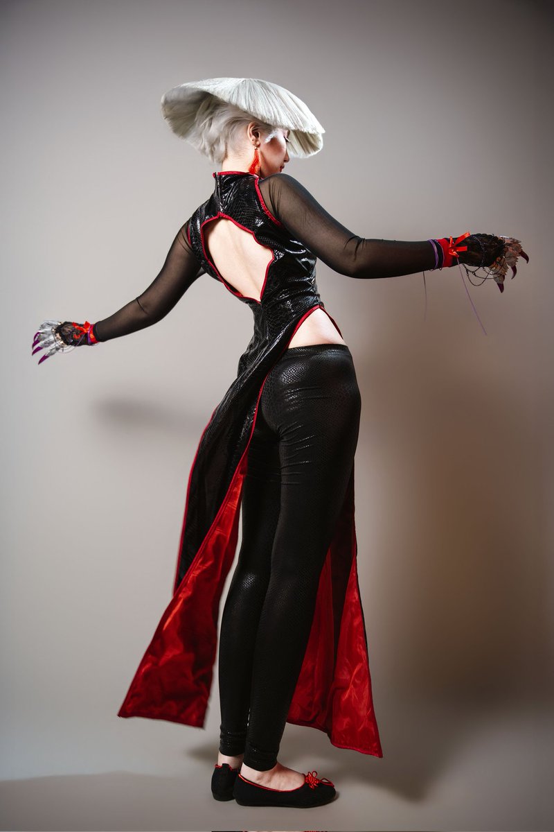 RT @qinglonghardy1: ❤️🐍A.K.I 🐍❤️ photographer:小貓爪子 #スト