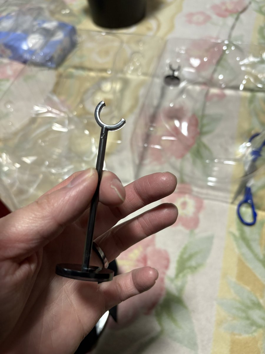 モダニアのフィギュアのこれどこに使うん