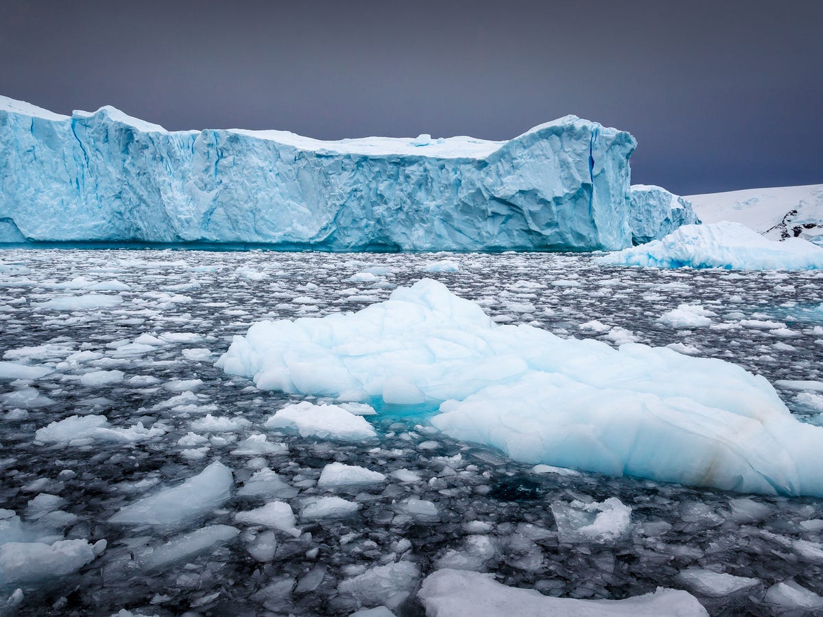 DosPuntosUve tweet media