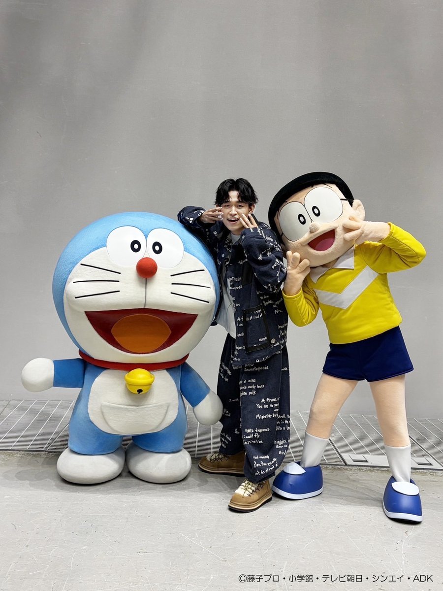 ドラえもんとのび太が 「ミュージックステーション SUPER LIVE 2025