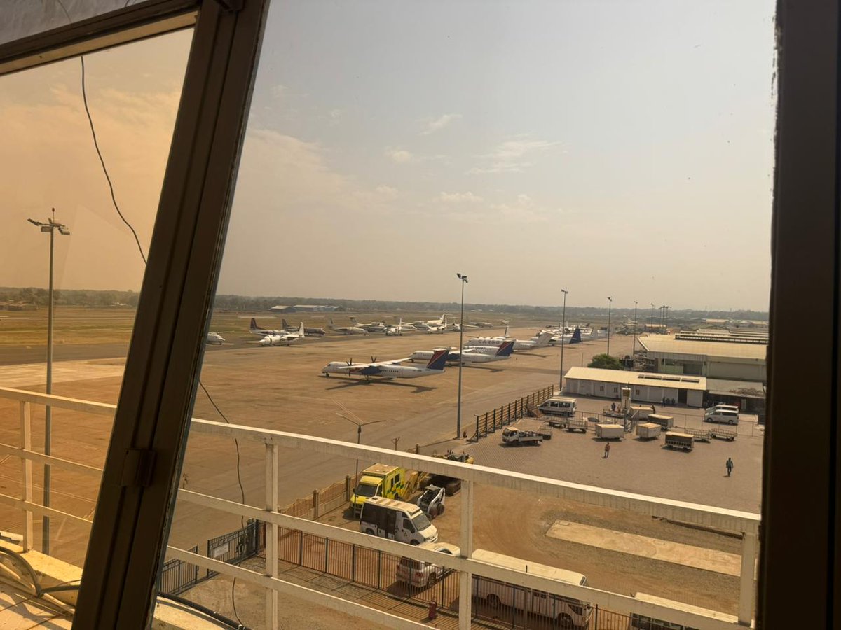 SSCAA_OFFICIAL's tweet photo. and its continued commitment to strengthening safety, efficiency, and national ownership of South Sudan’s airspace.

#SSCAA #AviationLeadership #FrontlineHeroes #ChristmasOnDuty #SafeSkies #AviationProfessionals #ServingTheNation #AirTrafficControl #SouthSudanAviation https://t.co/pdcsBMlNtT