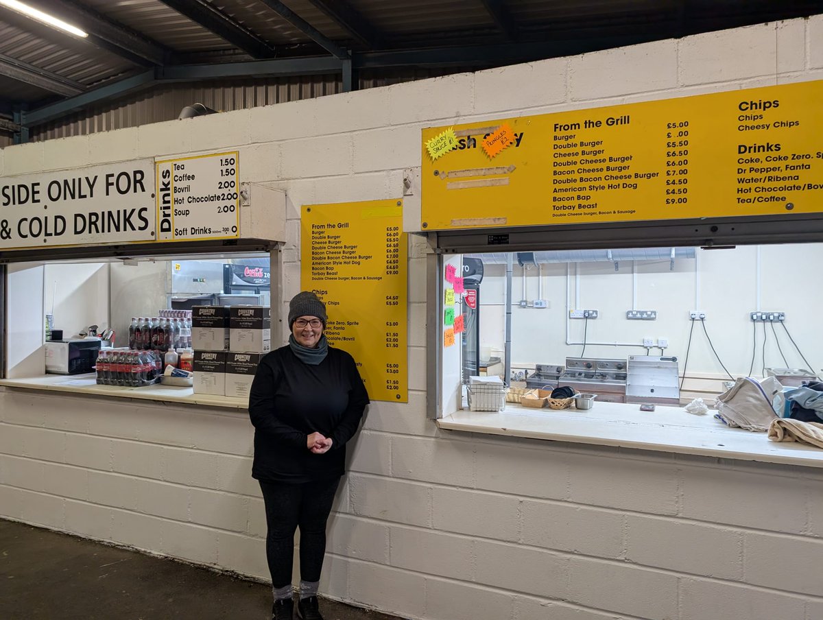 TUFC1899's tweet image. 🌅 Good Morning, Yellow Army!

Our fantastic team of staff and volunteers have been up extra early this Boxing Day, making sure Plainmoor is ready for this afternoon's BIG match!

🎟️  Only a few tickets remaining!

➡️  tinyurl.com/bddv7u69

#tufc